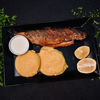 PASTRAV cu mamaliguta si mujdei