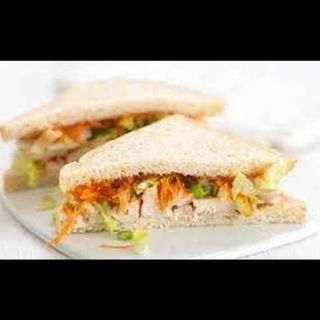 Chicken Sandwich with Chips