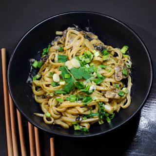 Удон локшина з качкою (300г)