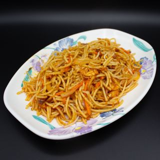 31. tallarines tailandeses