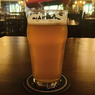 Пиво Fichte'n, Apa, Ара (с.коритняни), 1л