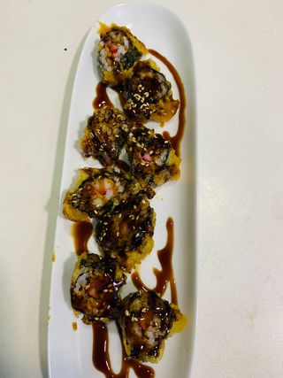 Maki crispy de surimi (8 pzs.)