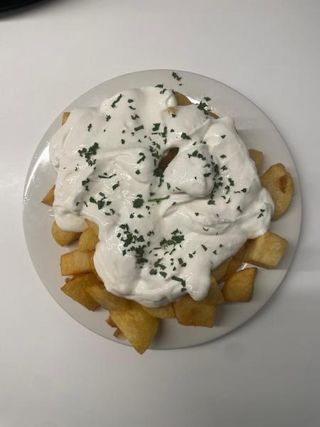 Patatas Fritas ali-oli