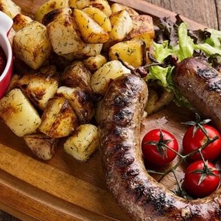 Суджук с шам фъстък и гъби