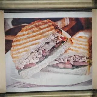 Panini de atun