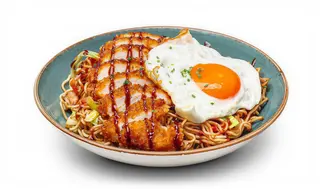 Sunny Corral Chicken Yakisoba