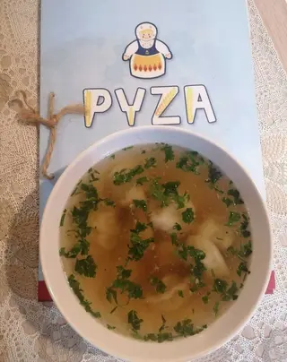 Pielmieni w rosole 