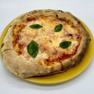 Pizza La Tradicional Margherita (32 Cm.)
