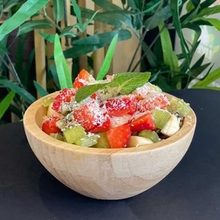 Copo de Açaí com Fruta