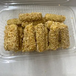 Sablé fromage amande concassé