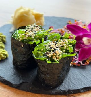 GUNKAN WAKAME 2SZT.
