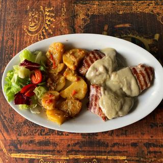 Filetto ibérico ai gorgonzola