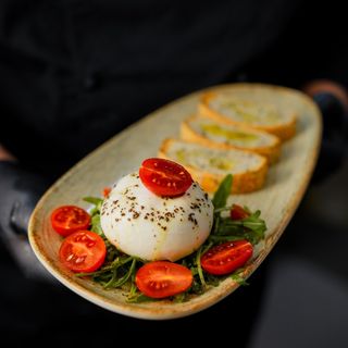 9 Tapa La Burrata