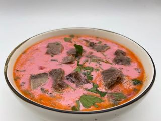 Bors rusesc de vitel