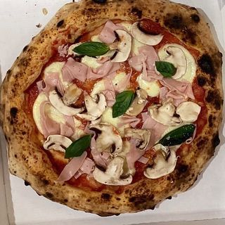 Pizza Jamón Y Champiñones