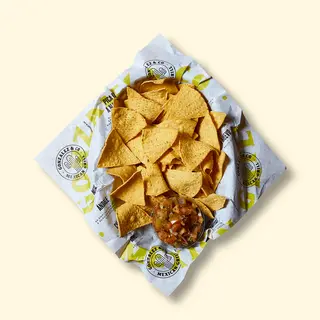 Chips con pico de gallo