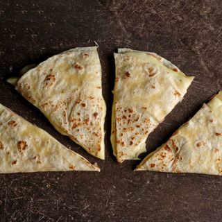 Quesadilla Mixta