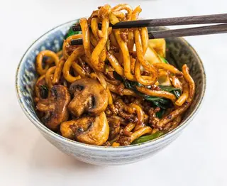 Yakiudon gamberi