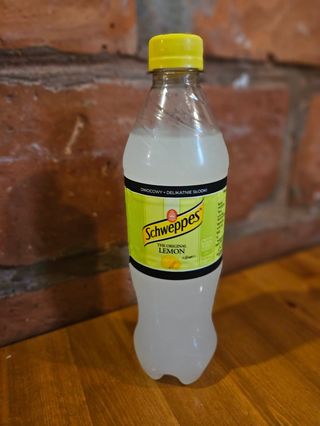 Schweppes 0,5l