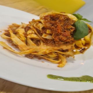 Pasta Fresca Alla Bolognesa