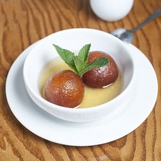 Gulab Jamun (2pcs)