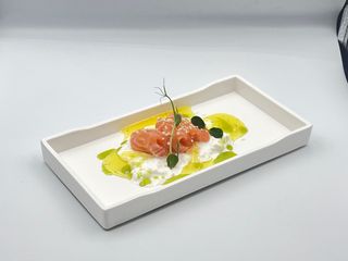 602. Bufala con salmone