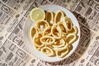 Ración De Calamares A La Romana