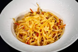 518 Yaki udon con verdure