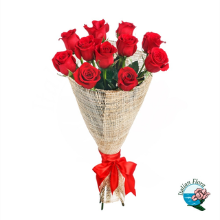 Mazzo di 11 rose rosse gambo medio