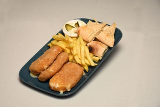 Pohovani kačkavalj sa pomfritom
