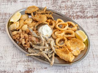 110. Fritura Malagueña