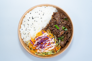 Beef Bulgogi With Rice and Salad | Vită Bulgogi cu Orez și Salată