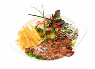 Порция със свинска пържола (480г)