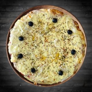 Fugazzeta Pizza Familiar.