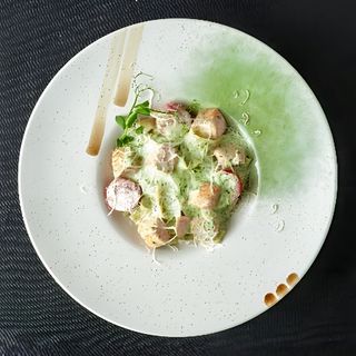 Тальятелли с лососем и шпинатом в сливочном соусе