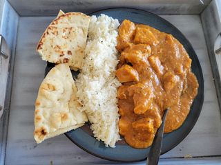 Plato De Curry De Pollo