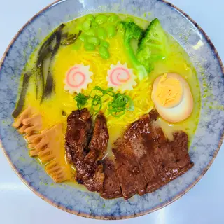 140. Ramen De Cerdo