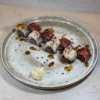 Uramaki atún y vieira