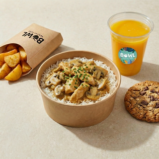 Émincé de poulet curry champignon + 1 choix (Jus OU Potatoes OU Cookies)