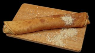 Palačinka sa kremom i višnjom