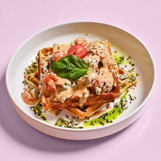 gofre de patata con queso azul