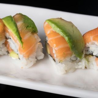 Sakè avocado roll