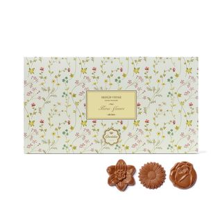 Caixa Vintage de Flores de Chocolate de Leite