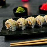 კიმჩი ჩიქენი სეზამის მარცვლებით