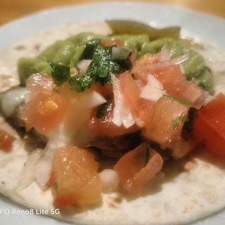 3 tacos de alcachofa confitada