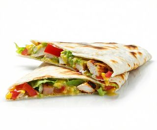 Piadina - straccietti di pollo, salsa guacamole, pomodori, insalata
