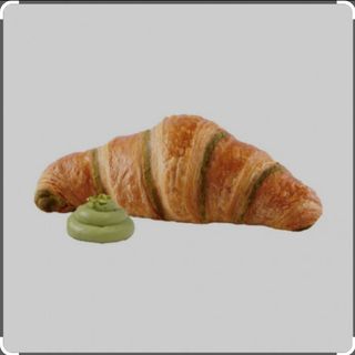 Croissant Relleno con crema de pistacho 