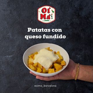 Patatas con queso fundido