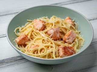 Вершкова паста з лососем (350g)