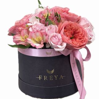 Cutie medie cu flori roz